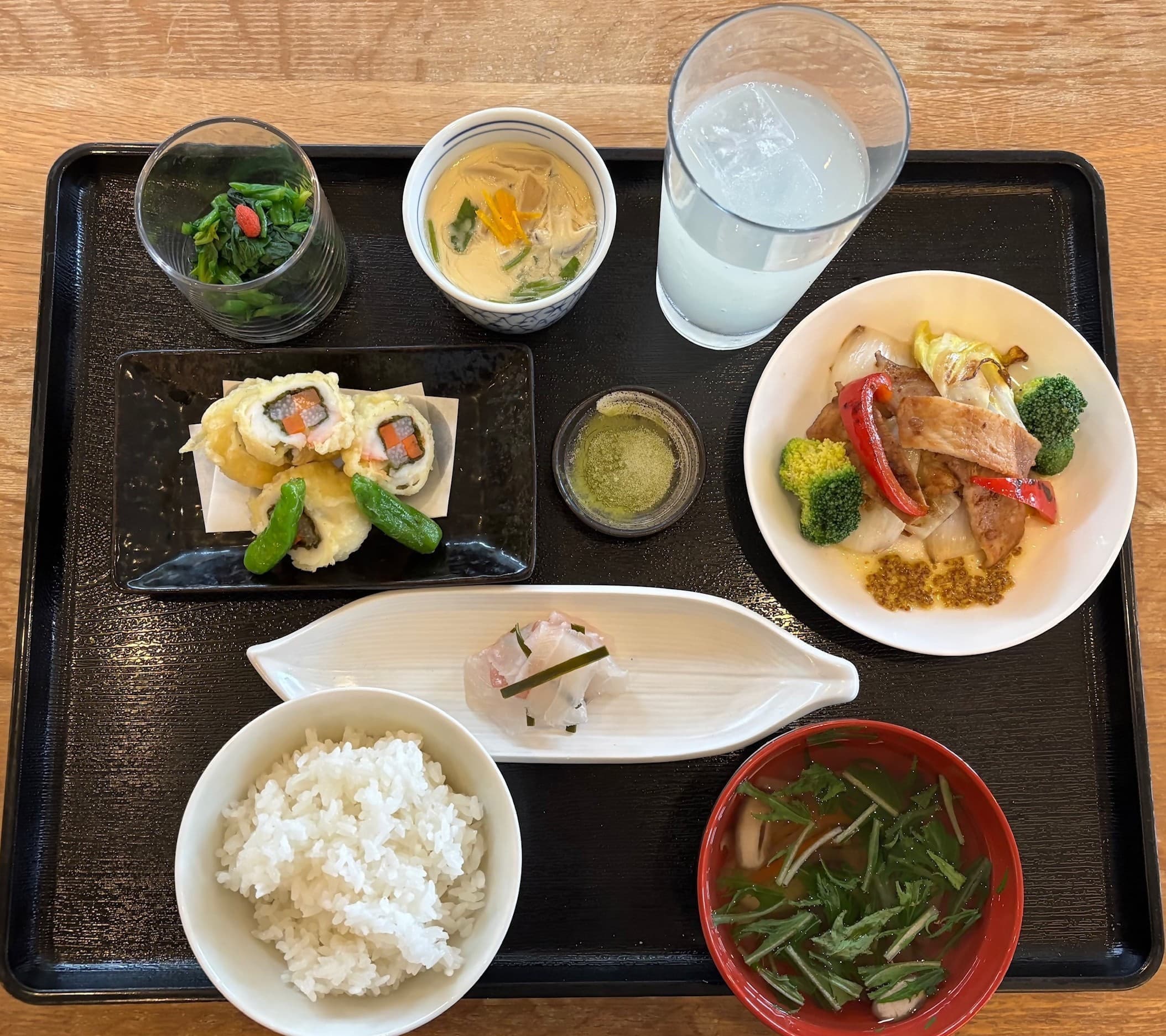 tukinoyufune.jpg
